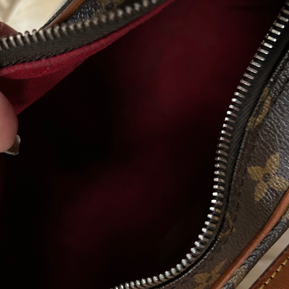 ❤️ RARE Louis Vuitton CROISSANT bag❤️ 💼 - Picture 6 of 15